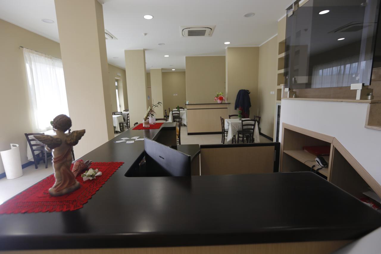 Hotel San Diego Rende Zewnętrze zdjęcie