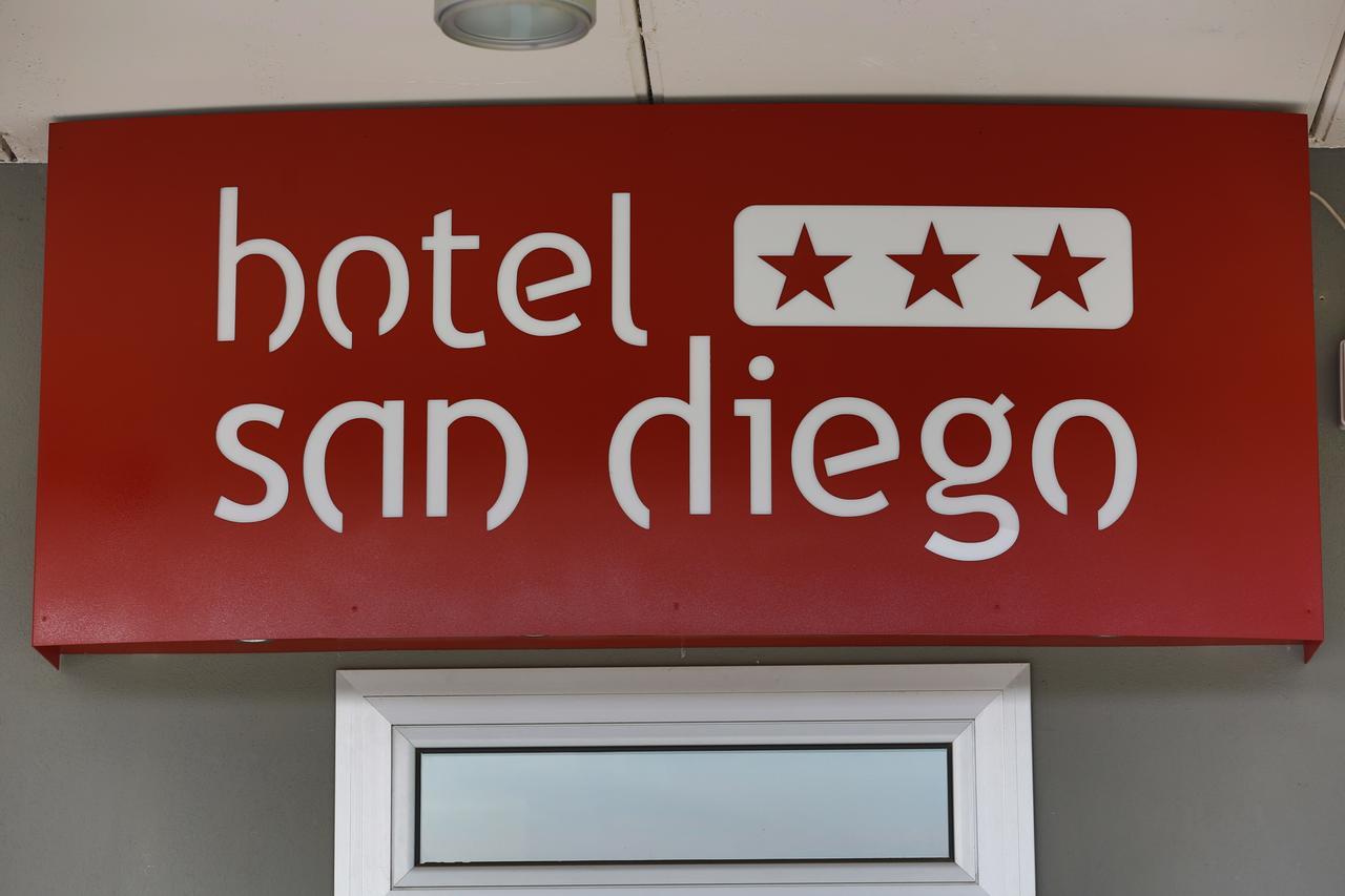 Hotel San Diego Rende Zewnętrze zdjęcie